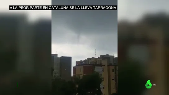 Varios tornados y descensos extremos en las temperaturas: Tarragona se lleva la peor parte de la gota fría en Cataluña Varios tornados y descensos extremos en las temperaturas: Tarragona se lleva la peor parte de la gota fría en Cataluña