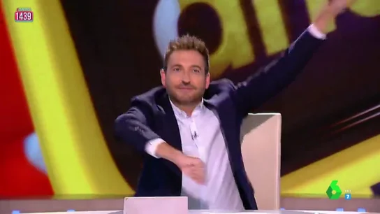 La actuación de Frank Blanco al ritmo del 'Yo Quiero Bailar' de Sonia y Selena: "Me vengo arriba, salto de la silla" La actuación de Frank Blanco al ritmo del 'Yo Quiero Bailar' de Sonia y Selena: "Me vengo arriba, salto de la silla"