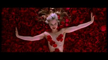 Se cumplen 20 años de 'American Beauty', la crítica del sueño americano de Sam Mendes