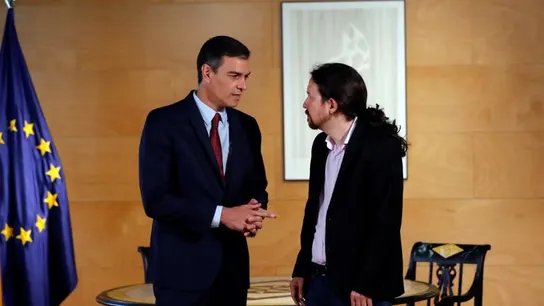 Pedro Sánchez y Pablo Iglesias  Pedro Sánchez y Pablo Iglesias