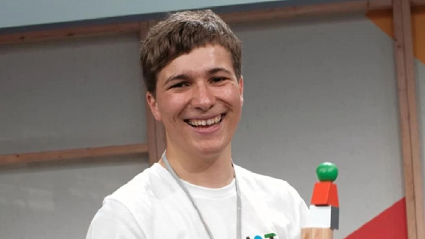 Fionn Ferreira, ganador del Gran Premio de la 'Google Science Fair' Fionn Ferreira, ganador del Gran Premio de la 'Google Science Fair'