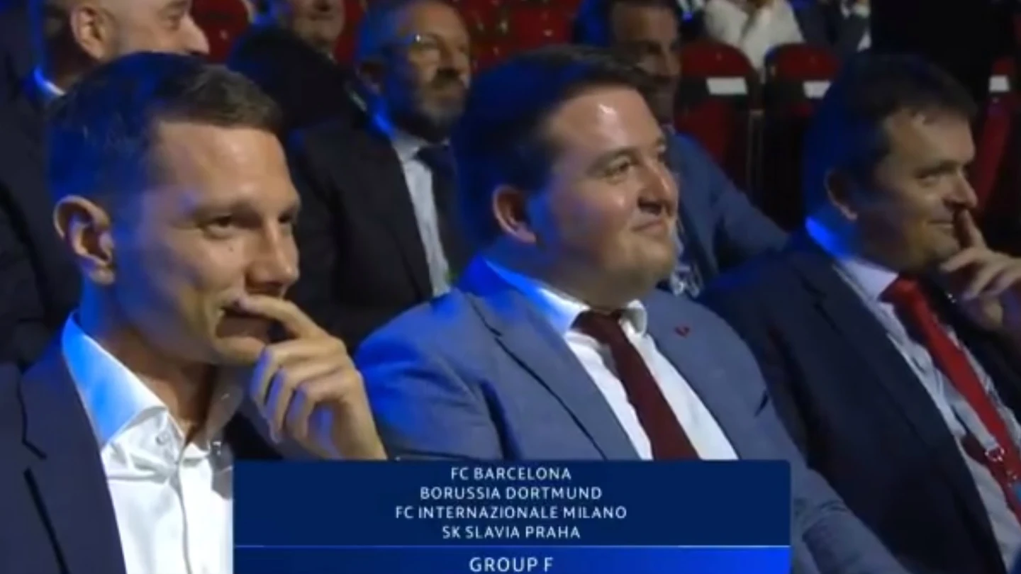 El representante del Slavia de Praga El representante del Slavia de Praga