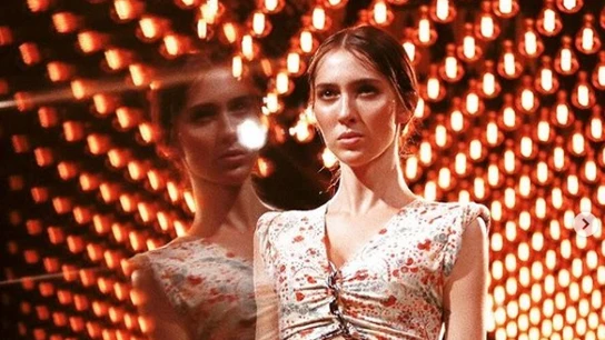 Teddy Quinlivan para Paco Rabanne en 2019. Teddy Quinlivan para Paco Rabanne en 2019.