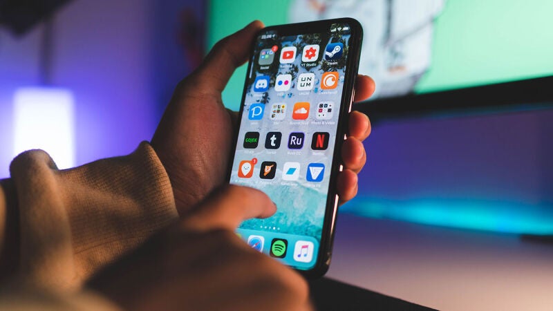 Cómo detener automáticamente la reproducción de todo lo que estés escuchando en tu iPhone