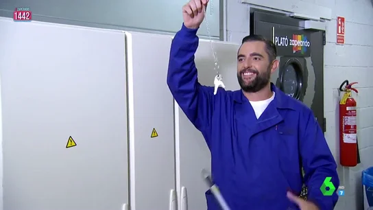 Dani Mateo recoge el testigo de Frank Blanco a los mandos de Zapeando: "Cuídamelo bien" Dani Mateo recoge el testigo de Frank Blanco a los mandos de Zapeando: "Cuídamelo bien"