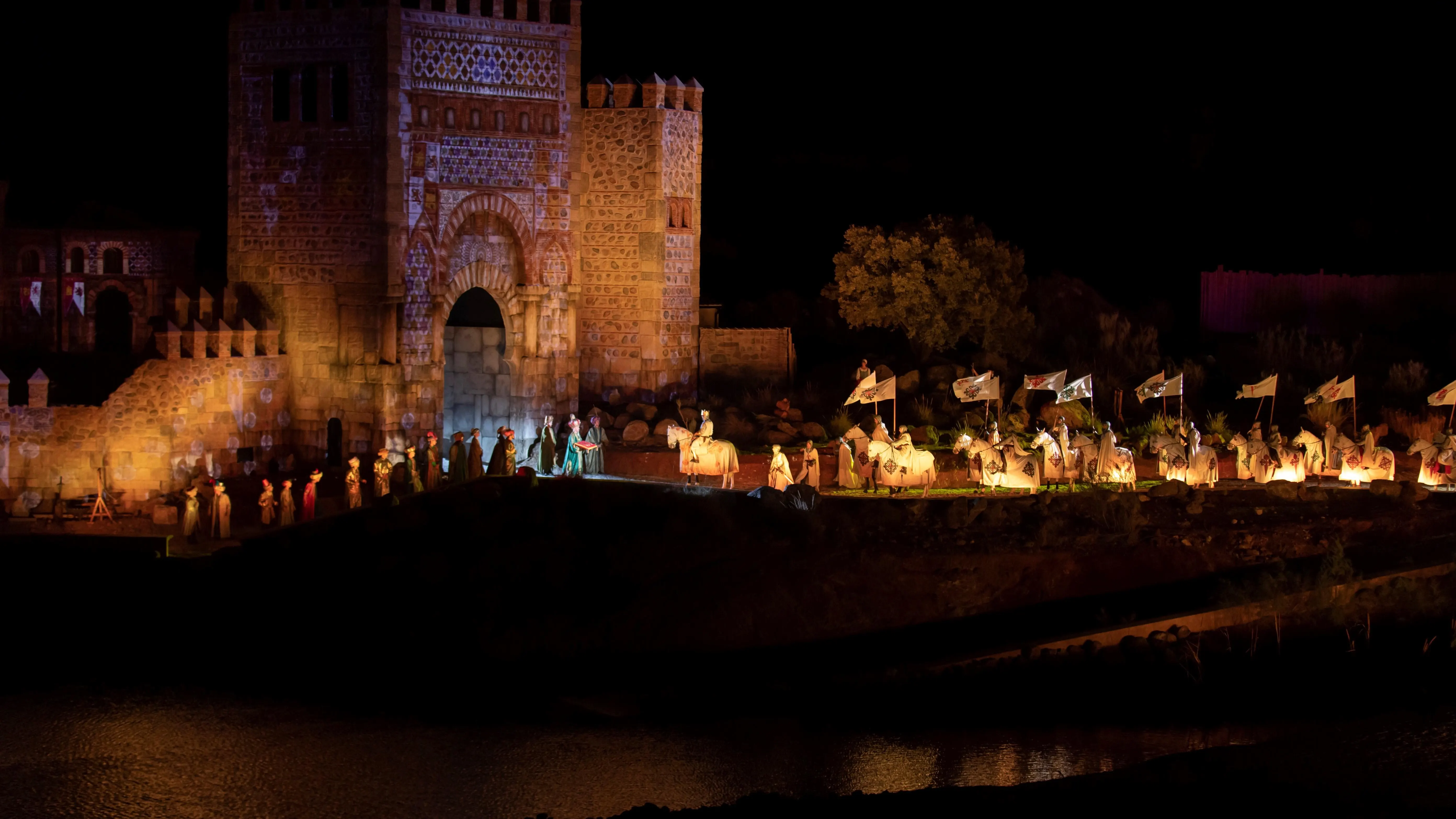 La empresa Puy du Fou ha abierto sus puertas en España con el espectáculo nocturno 'El Sueño de Toledo'