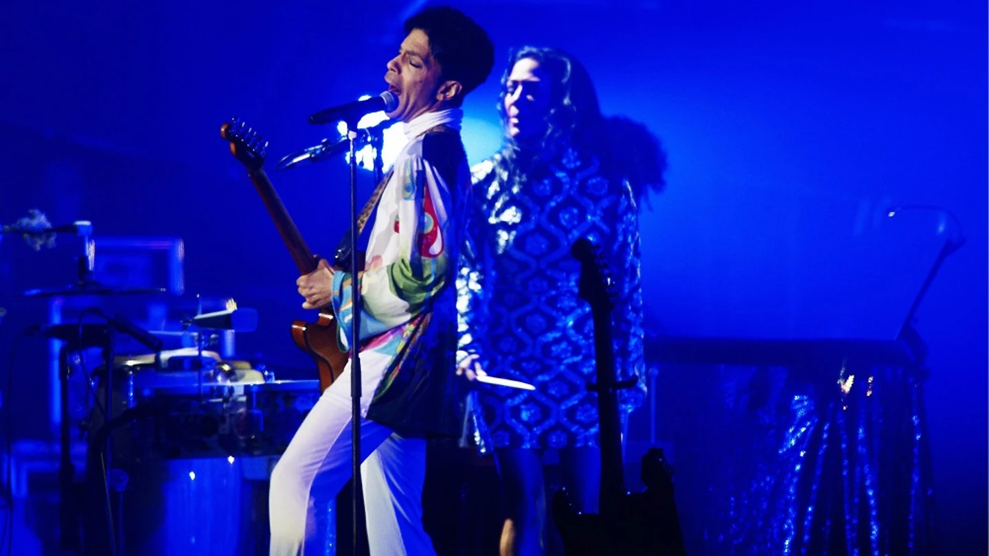 Cantante Prince durante un concierto Cantante Prince durante un concierto.
