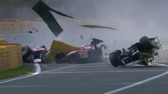 Brutal accidente en el GP de Bélgica Brutal accidente en el GP de Bélgica