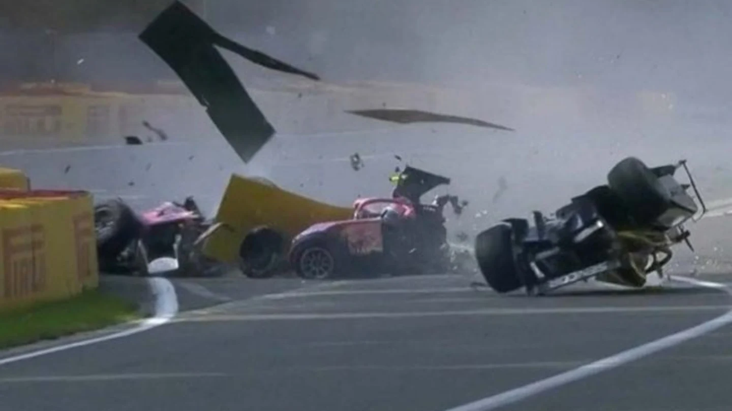 Brutal accidente en el GP de Bélgica Brutal accidente en el GP de Bélgica