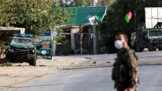Imagen de un militar en las calles de Kabul Imagen de un militar en las calles de Kabul