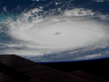 Las impresionantes imágenes del huracán Dorian desde el espacio