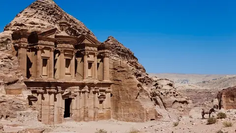 Petra Petra