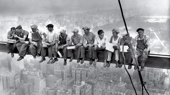 'Lunch Atop a Skyscraper', 1932 'Lunch Atop a Skyscraper', 1932