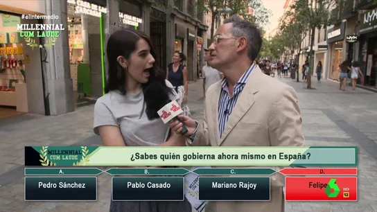"En España gobierna Felipe VI": Santi Villas sale a la calle en busca de los millennials mejor informados "En España gobierna Felipe VI": Santi Villas sale a la calle en busca de los millennials mejor informados