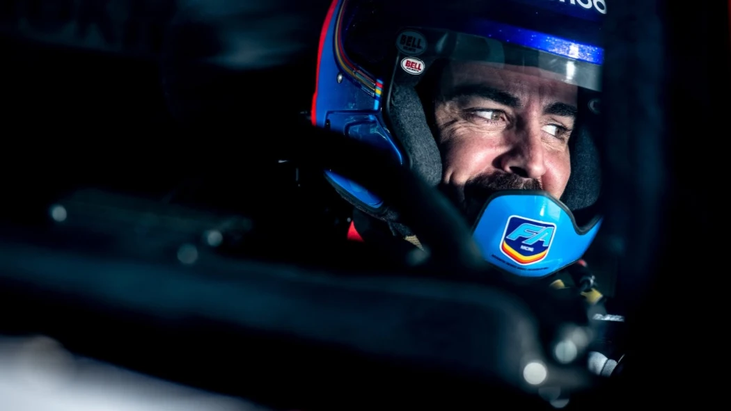 Fernando Alonso, a los mandos del Toyota