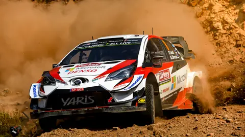Tras el abandono del sábado, Tänak salvaba cinco puntos Tras el abandono del sábado, Tänak salvaba cinco puntos