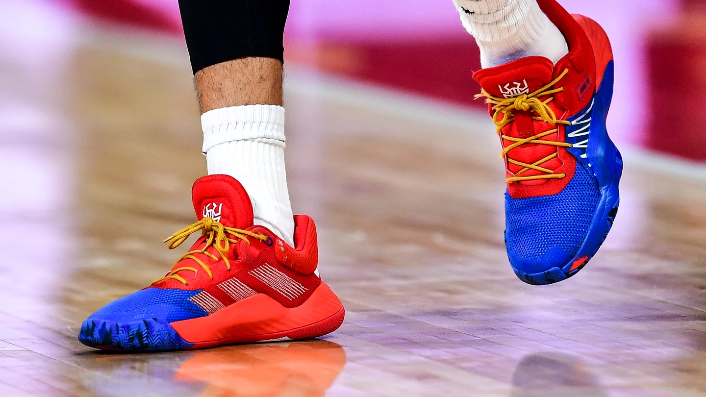 Las zapatillas de Ricky Rubio durante la final del Mundial Las zapatillas de Ricky Rubio durante la final del Mundial