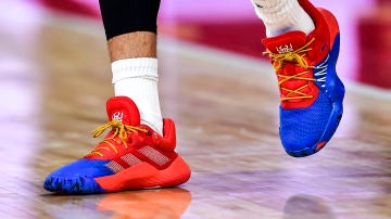 Las zapatillas de Ricky Rubio durante la final del Mundial