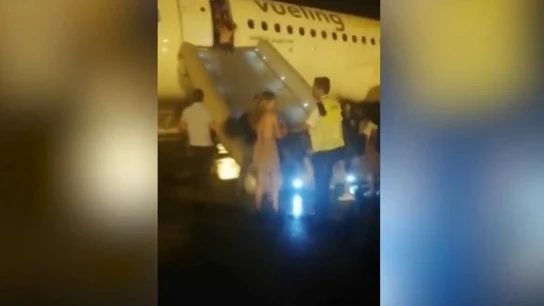 Imágenes del aterrizaje forzoso en el aeropuerto de El Prat-Barcelona Imágenes del aterrizaje forzoso en el aeropuerto de El Prat-Barcelona