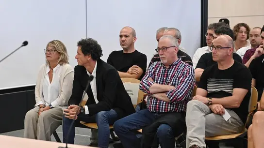 Los 47 miembros del frente de makos de ETA aceptan penas leves Los 47 miembros del frente de makos de ETA aceptan penas leves