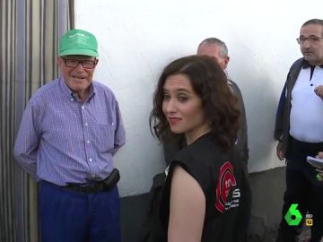 El mal rato de Díaz Ayuso en su visita a un municipio madrileño inundado El mal rato de Díaz Ayuso en su visita a un municipio madrileño inundado