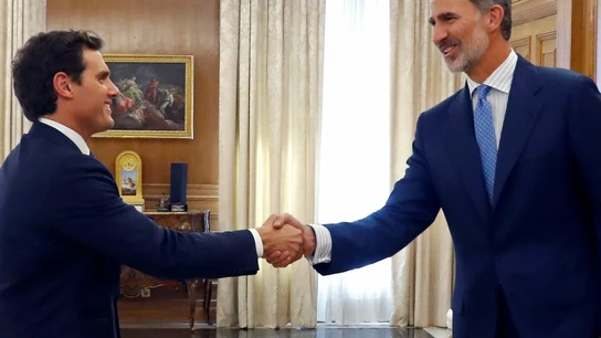 Albert Rivera y el rey Felipe VI Albert Rivera y el rey Felipe VI