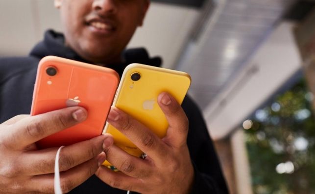 eligiendo dos iphone xr_643x397