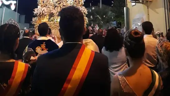 Imagen que publicaron de una procesión en las Fiestas de Otura Imagen que publicaron de una procesión en las Fiestas de Otura