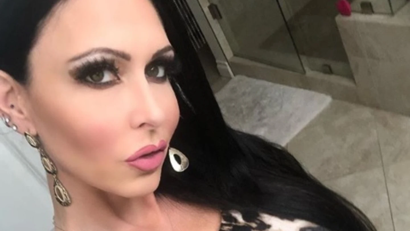 Jessica Jaymes, actriz porno estadounidense. Jessica Jaymes, actriz porno estadounidense.