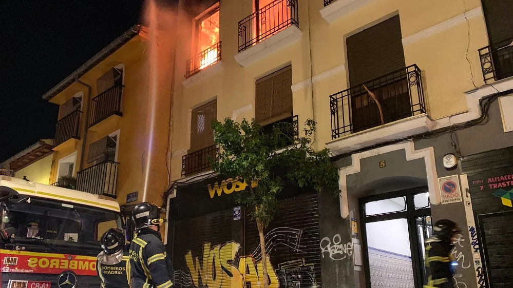 Imagen del incendio en Lavapiés