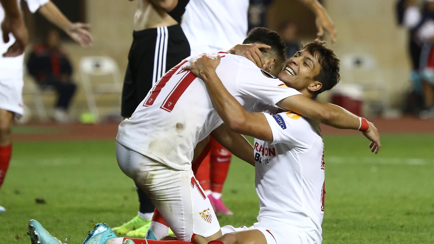 Óliver Torres celebra su gol contra el Qarabag Óliver Torres celebra su gol contra el Qarabag