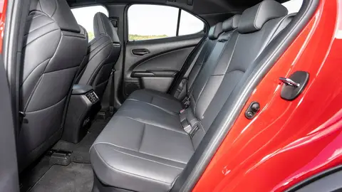 Lexus UX 250h Lexus UX 250h