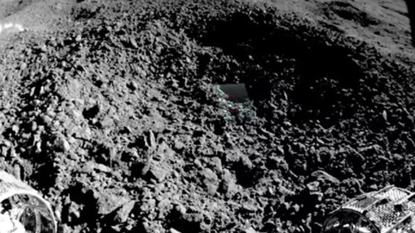 Material en la cara oculta de la Luna Material en la cara oculta de la Luna