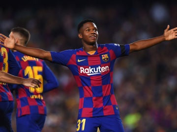 Ansu Fati celebra un gol con el Barça Ansu Fati celebra un gol con el Barça