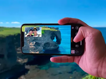 Grabando vídeo desde las dos cámaras Grabando vídeo desde las dos cámaras