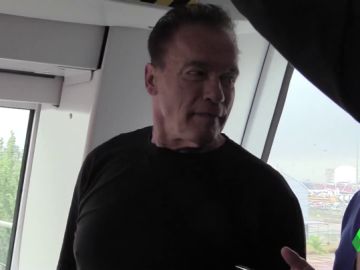 Arnold Schwarzenegger quiere copiar el metro automático de Barcelona Arnold Schwarzenegger quiere copiar el metro automático de Barcelona