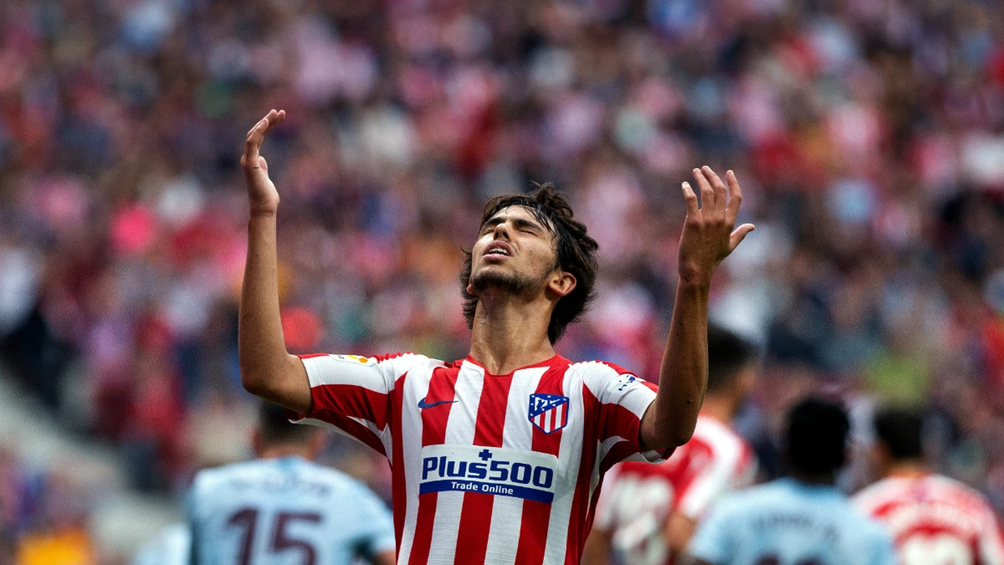 Joao Félix se lamenta Joao Félix se lamenta
