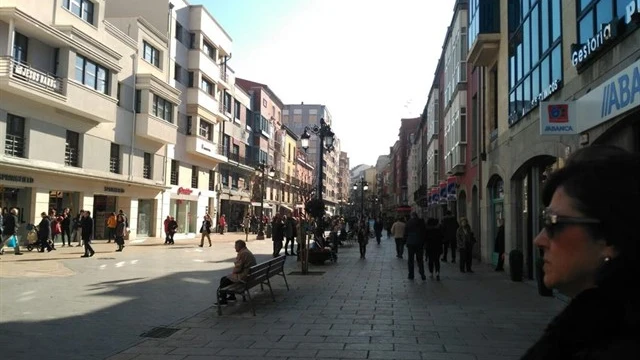 Imagen de la calle La Cámara, en Avilés