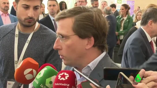 Martínez Almeida ante los medios Martínez Almeida ante los medios