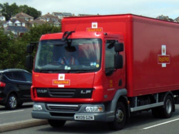 Un camión de Royal Mail Un camión de Royal Mail
