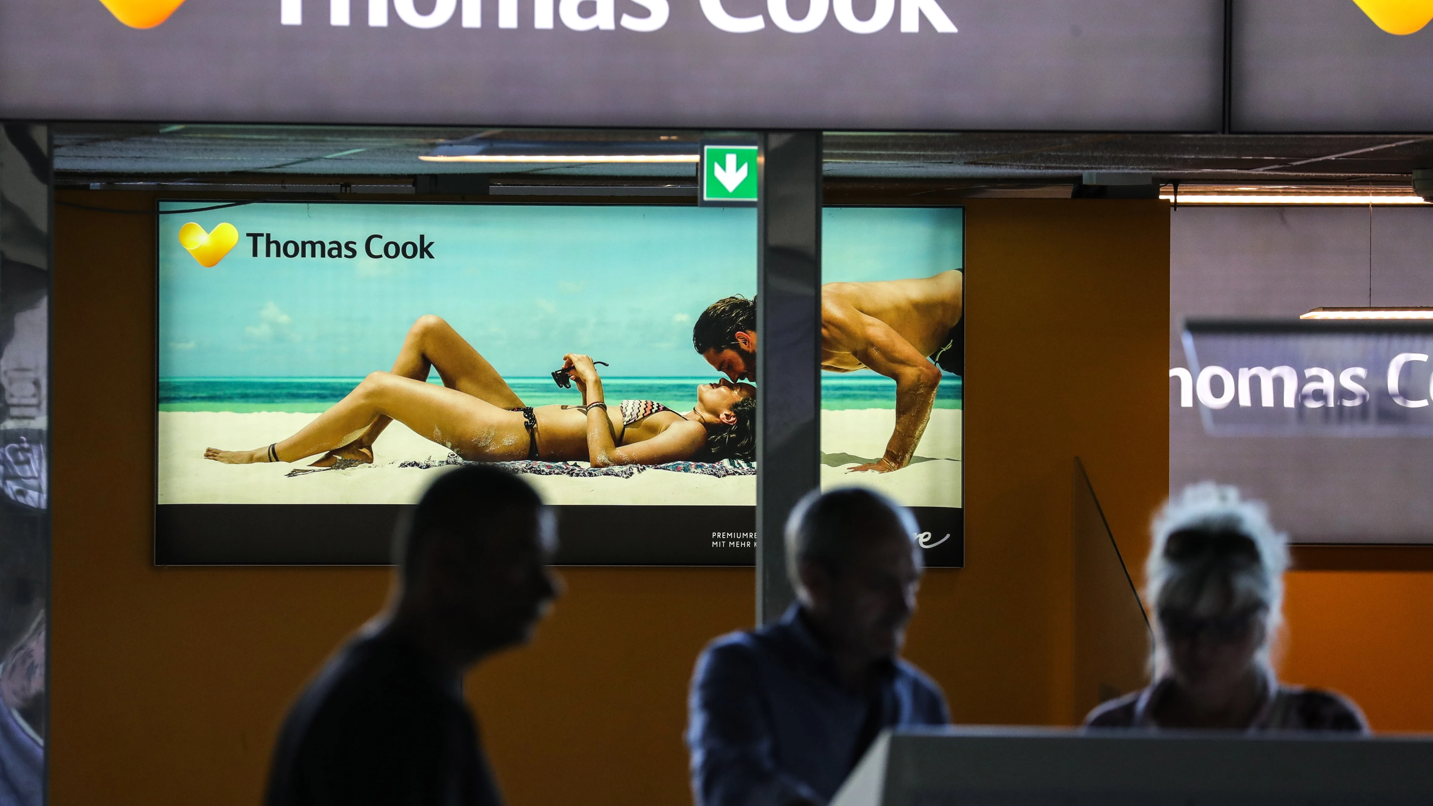 Imagen que muestra un cartel publicitario de la empresa británica Thomas Cook