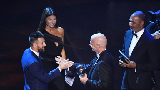 Jugones (24-09-19) Leo Messi gana el premio 'The Best' 2019 de la FIFA Jugones (24-09-19) Leo Messi gana el premio 'The Best' 2019 de la FIFA