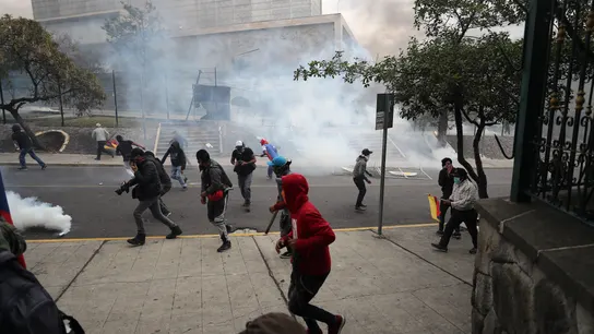 El presidente de Ecuador traslada el Gobierno a Guayaquil ante la protesta de miles de indígenas en Quito El presidente de Ecuador traslada el Gobierno a Guayaquil ante la protesta de miles de indígenas en Quito