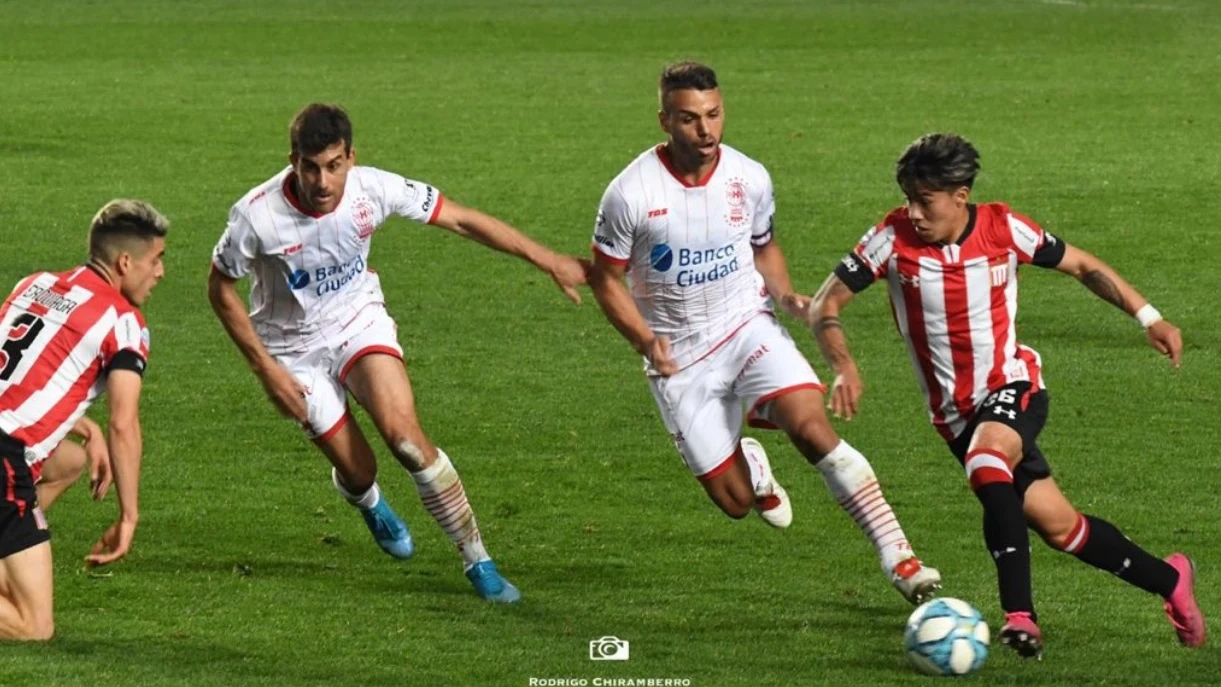 Darío Sarmiento, en su debut con Estudiantes frente a Huracán el pasado sábado.