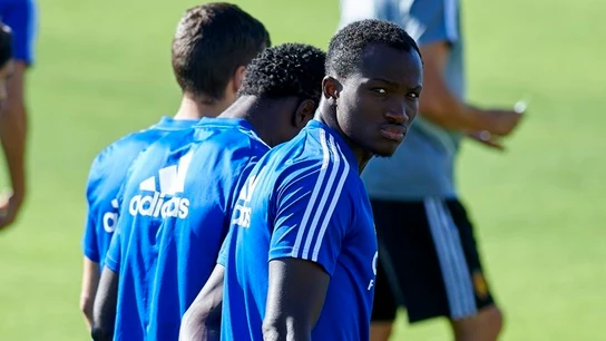 Raphael Dwamena, durante un entrenamiento del Zaragoza Raphael Dwamena, durante un entrenamiento del Zaragoza