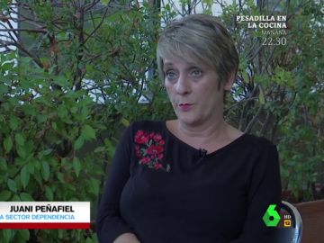 La historia de Juani, o cómo vivir 17 años cobrando 700 euros al mes: "Es muy frustrante levantarte y ver que eres una trabajadora pobre" La historia de Juani, o cómo vivir 17 años cobrando 700 euros al mes: "Es muy frustrante levantarte y ver que eres una trabajadora pobre"