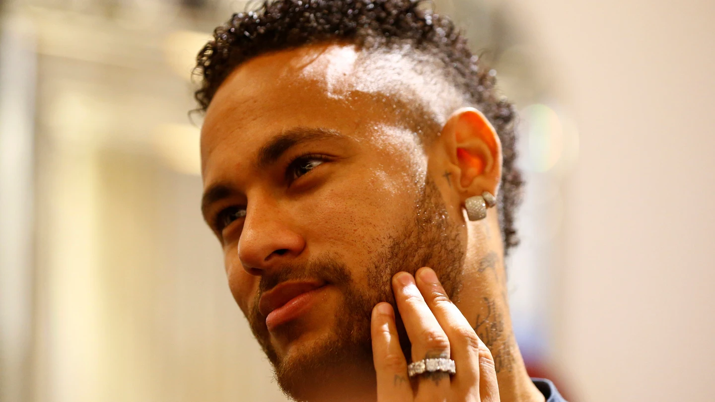 Neymar, en la concentración de Brasil Neymar, en la concentración de Brasil