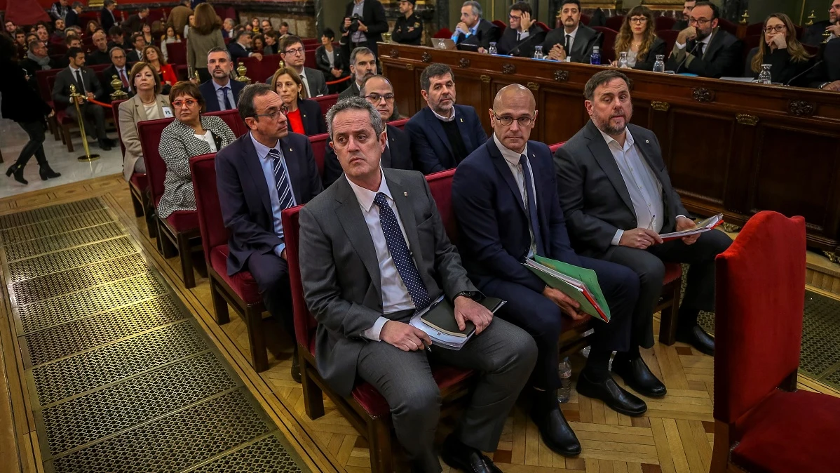 Los líderes independentistas sentados en el banquillo del Tribunal Supremo en el juicio del 'procés'