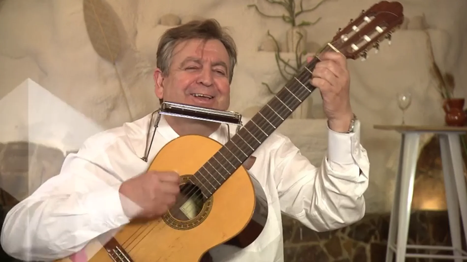 'Chicote, vuelve'; la canción que Emilio, de La Cueva de Juan, le compone al chef de Pesadilla en la cocina