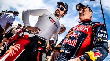 Fernando Alonso y Carlos Sainz, en el Rally de Marruecos